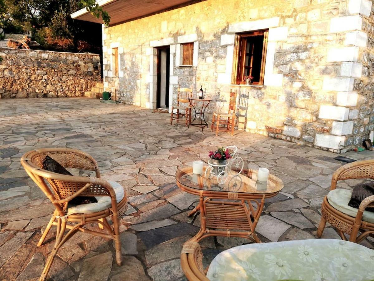 Theasea House With Garden Apartment Riglia Exterior photo